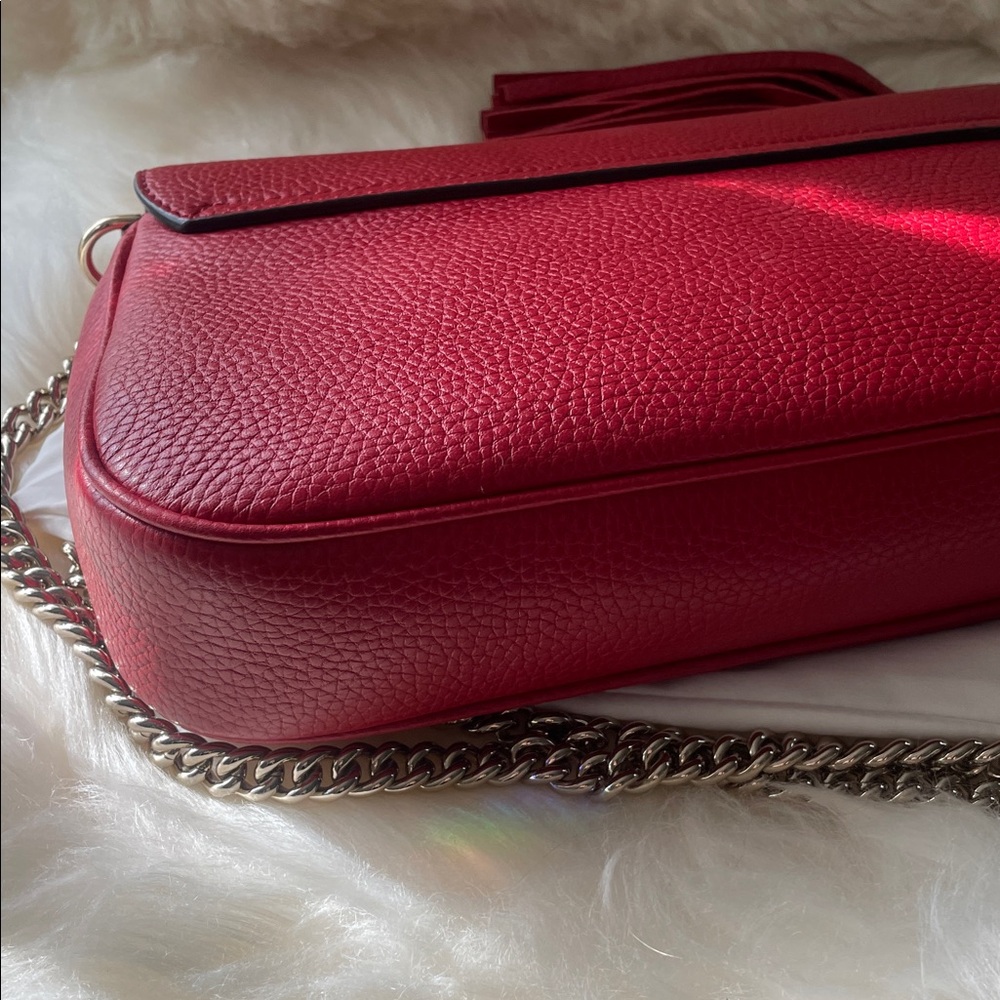 Gucci Red Soho Disco Crossbody with Tassel - Picture 3 of 10